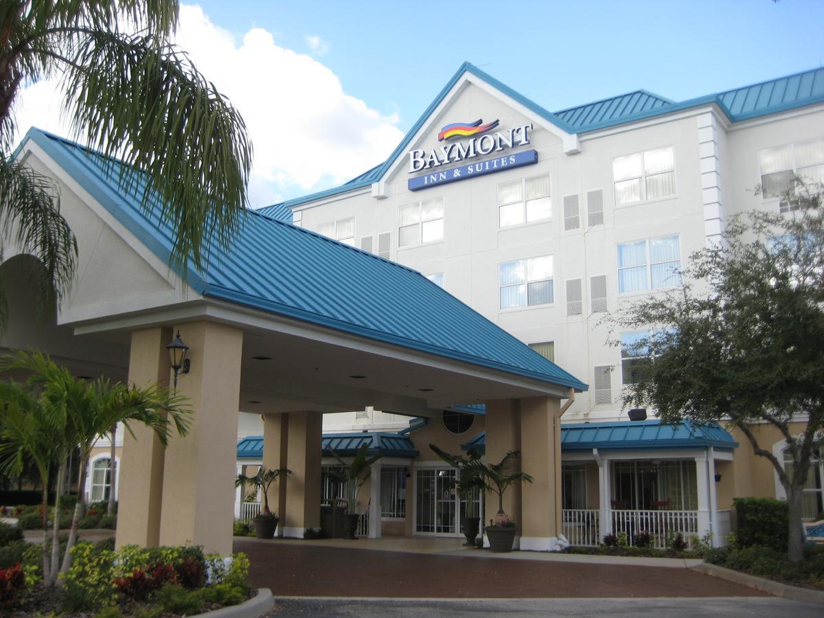 Baymont By Wyndham Fort Myers Airport Hotel Exterior foto