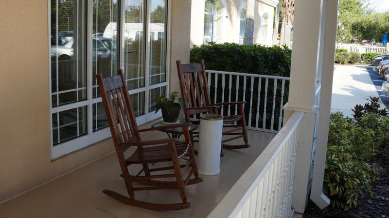 Baymont By Wyndham Fort Myers Airport Hotel Exterior foto